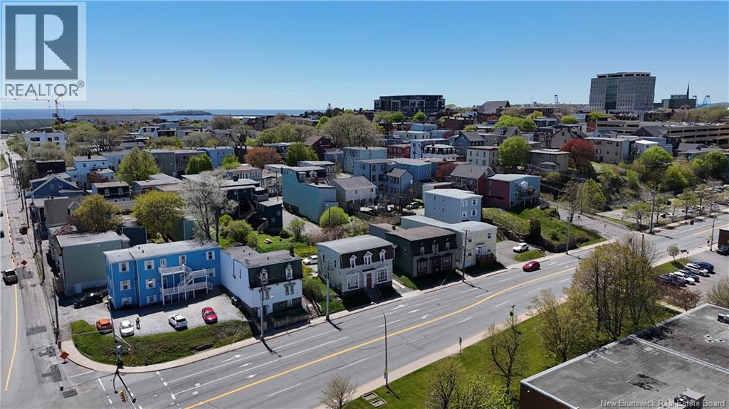 380 Union Street - Image 2