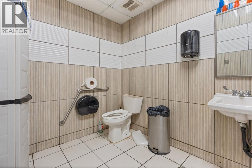 2903 Kingsview Boulevard Southeast - Photo 6