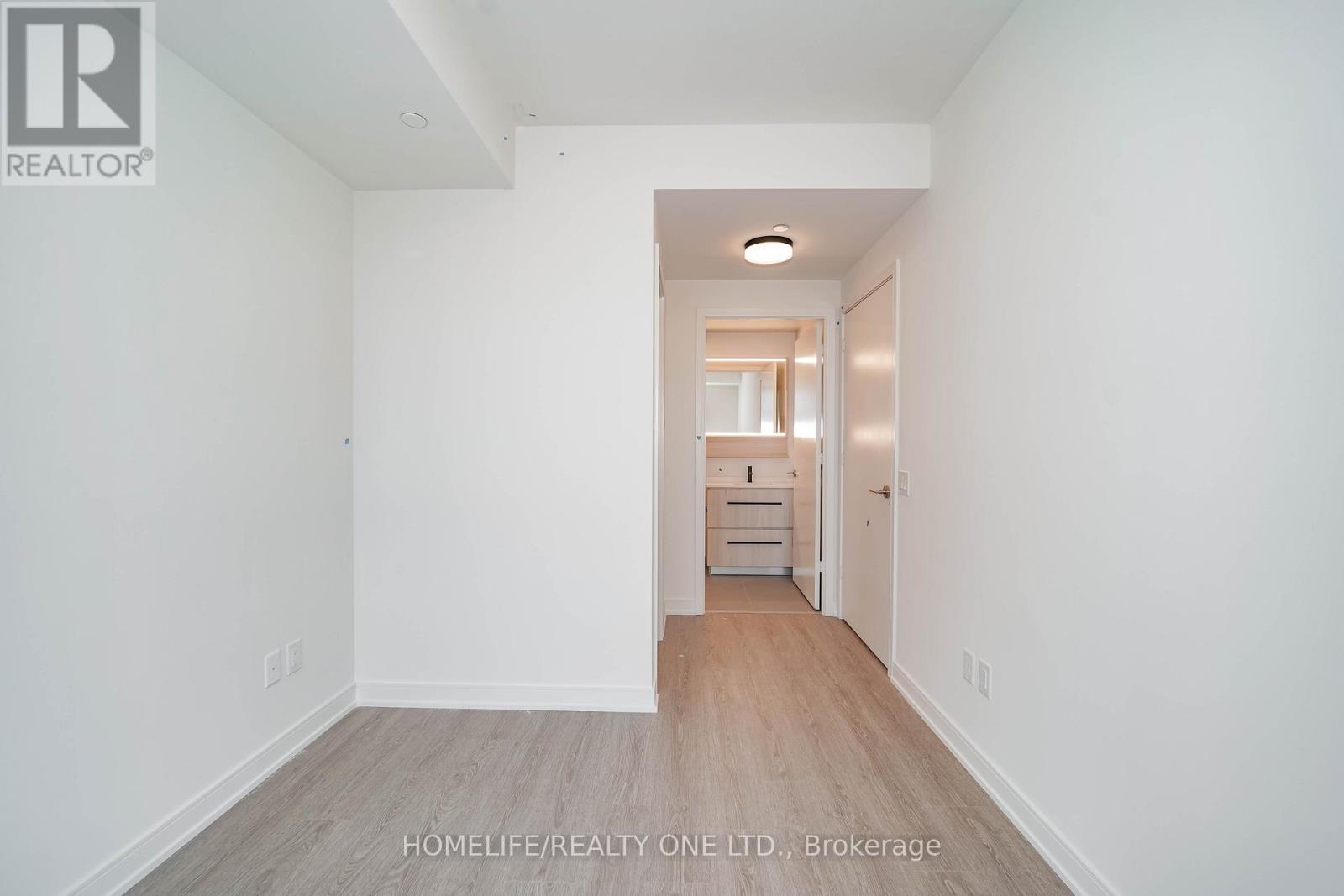 #1207 425 FRONT STREET E - 40