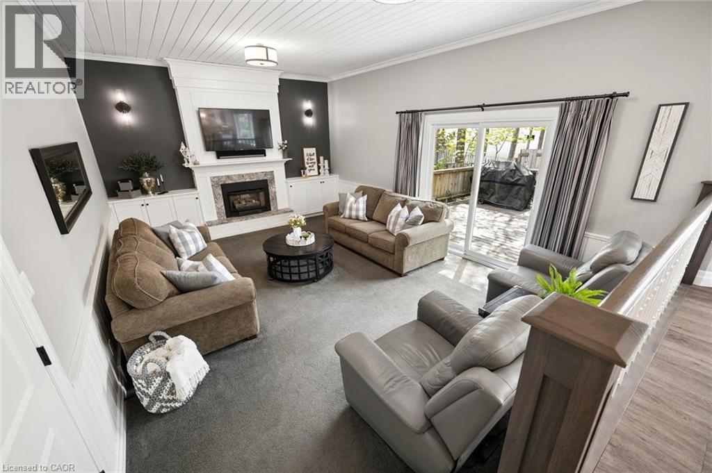 29 NIGHTINGALE Crescent - 16