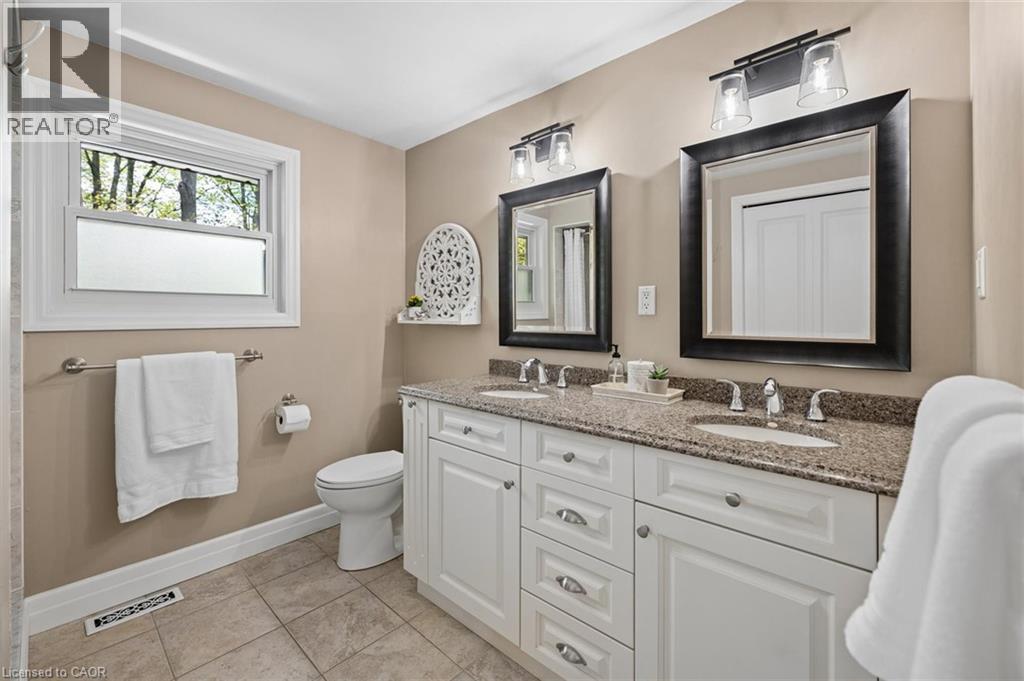 29 NIGHTINGALE Crescent - 26