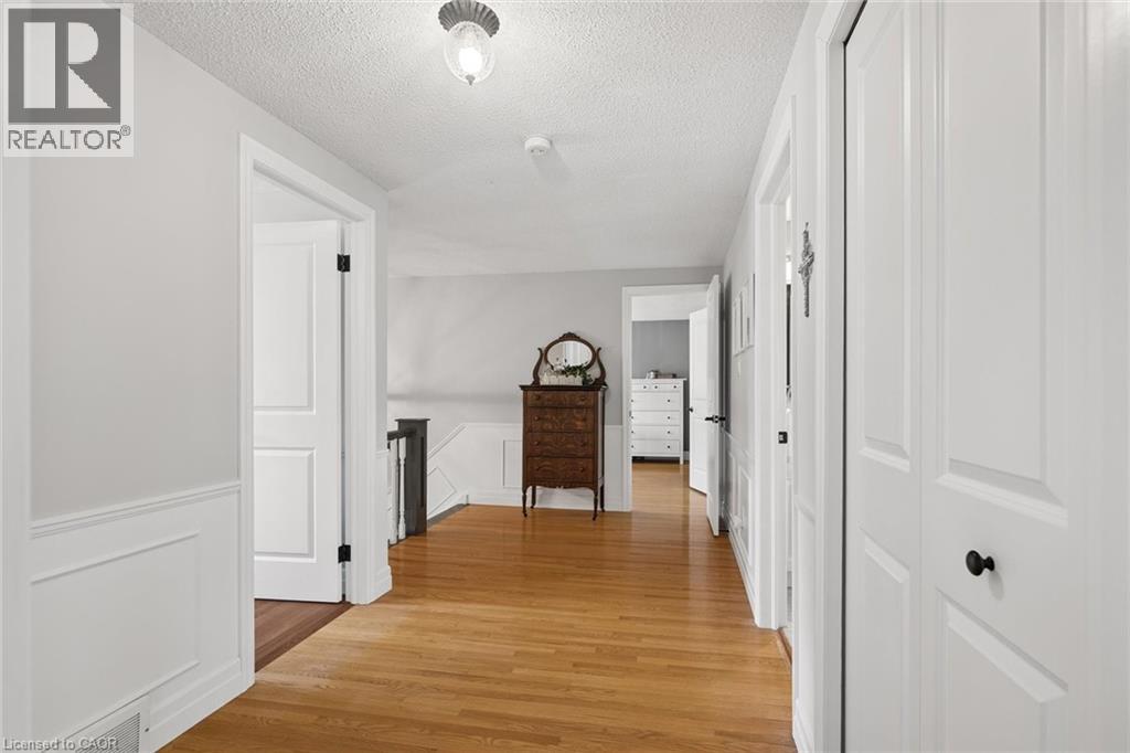 29 NIGHTINGALE Crescent - 35