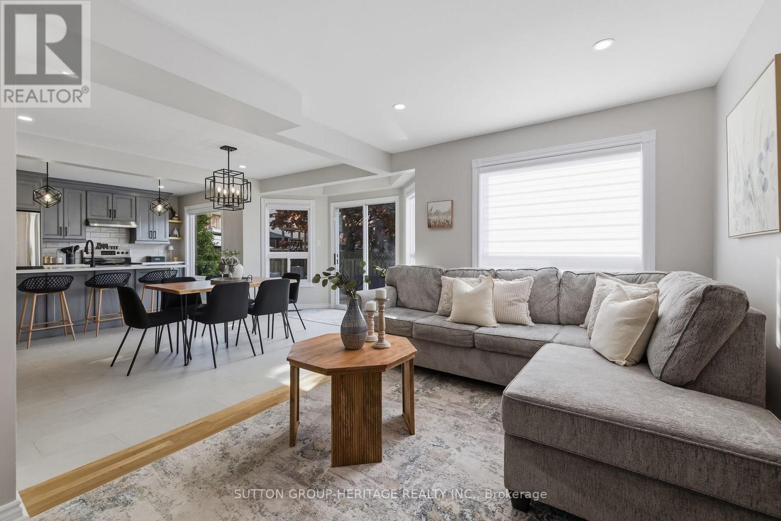 186 REED DRIVE - 20