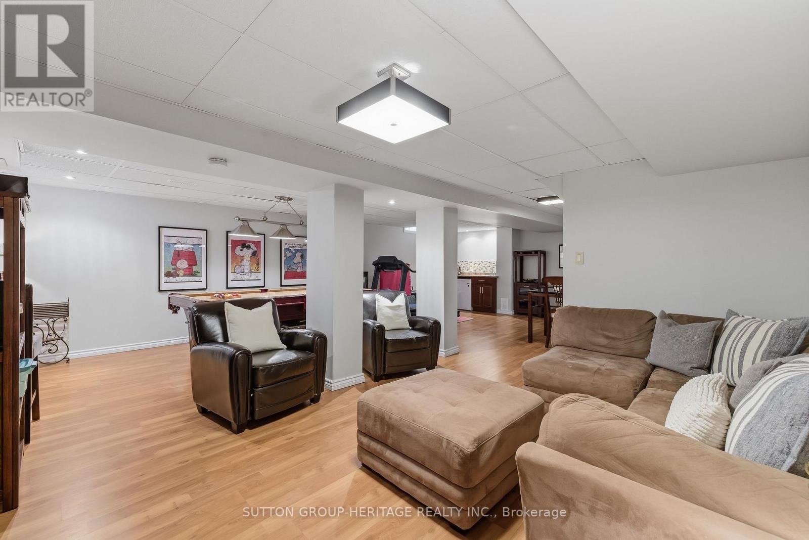 186 REED DRIVE - 37