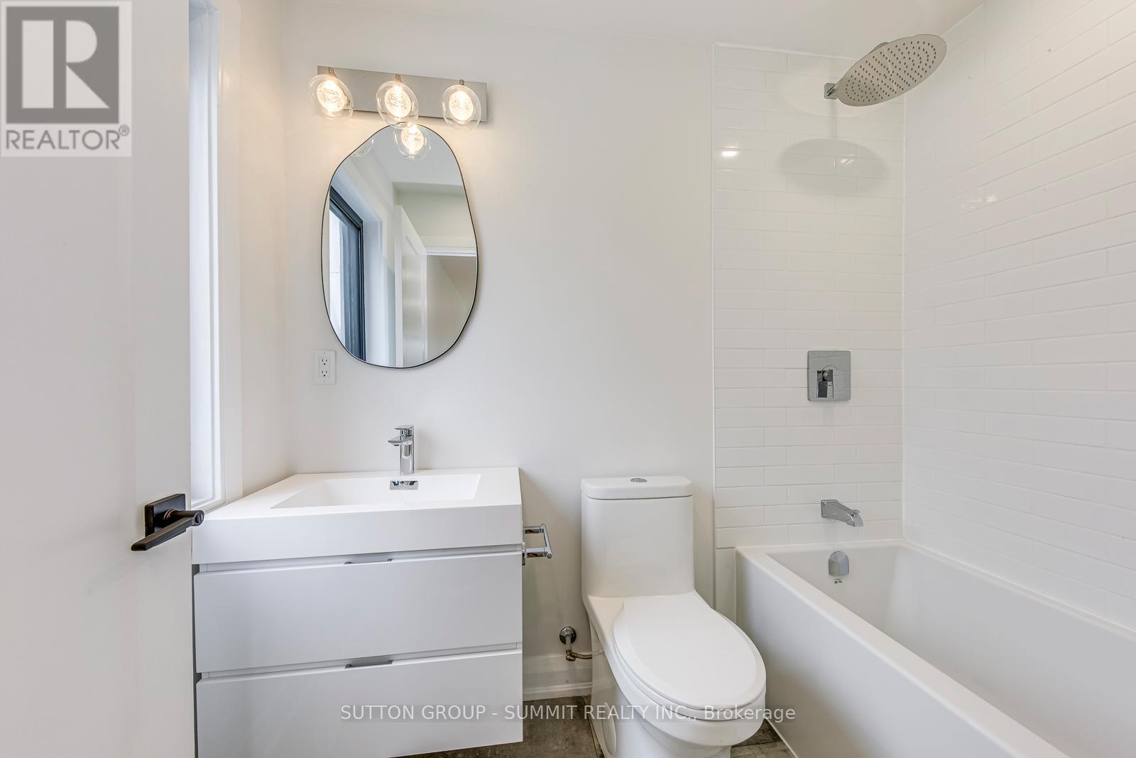 103 KALMAR AVENUE - 26
