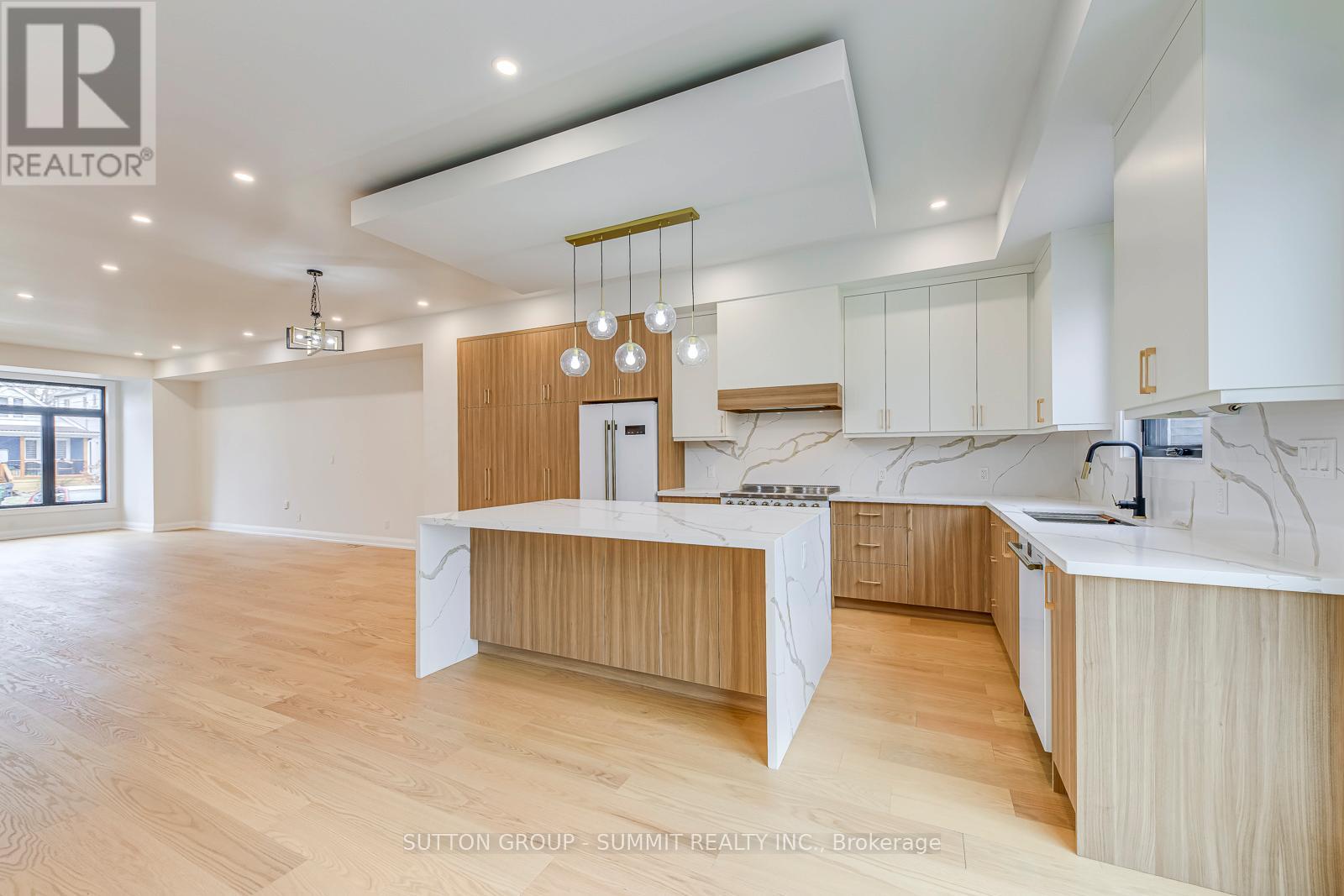 103 KALMAR AVENUE - 6