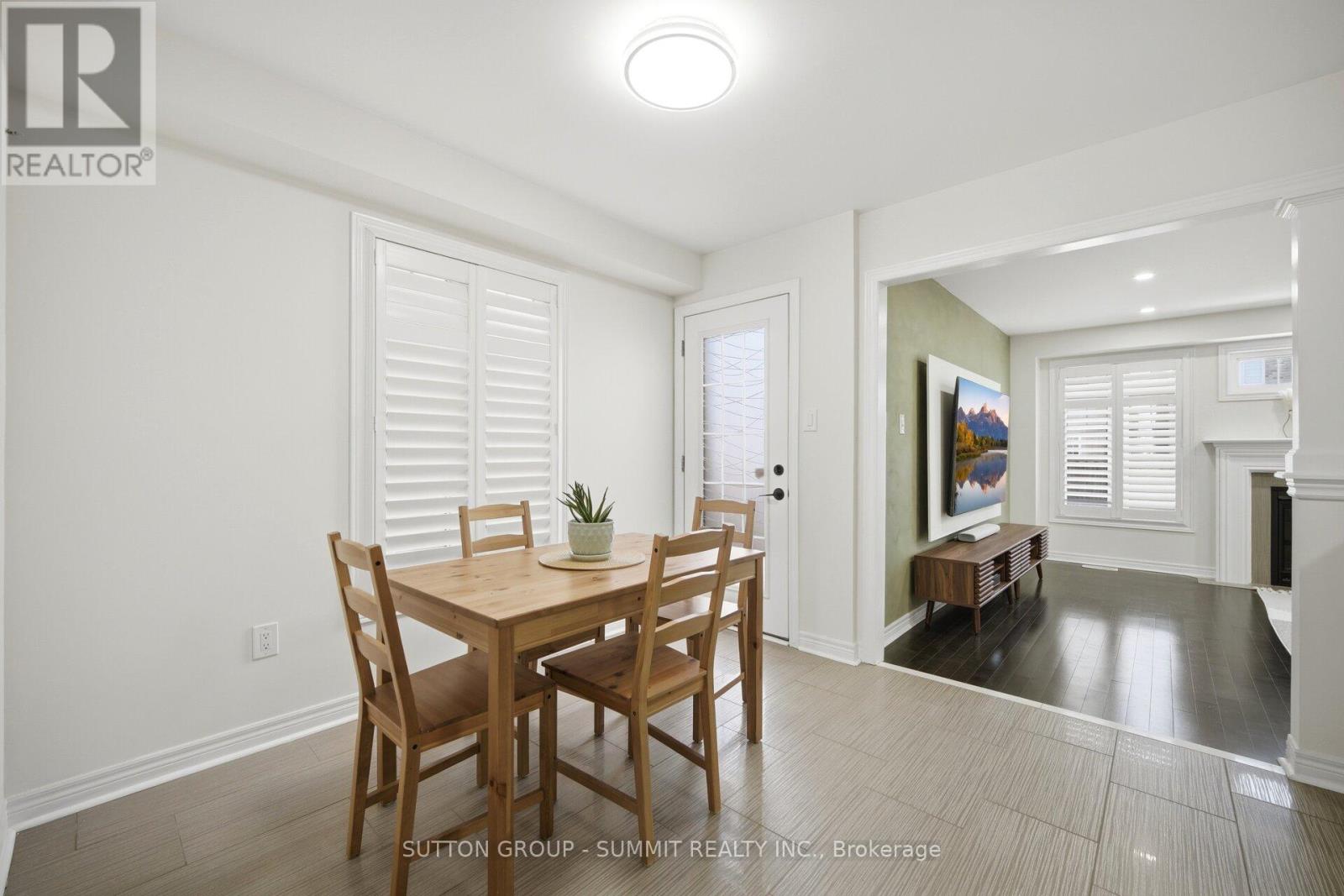 30 MCCOURT DRIVE - 12