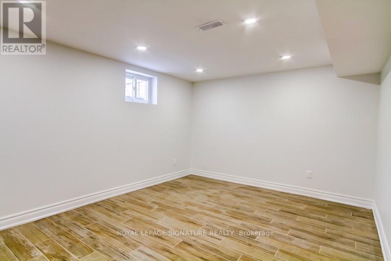 88 WESTVIEW BOULEVARD - 25