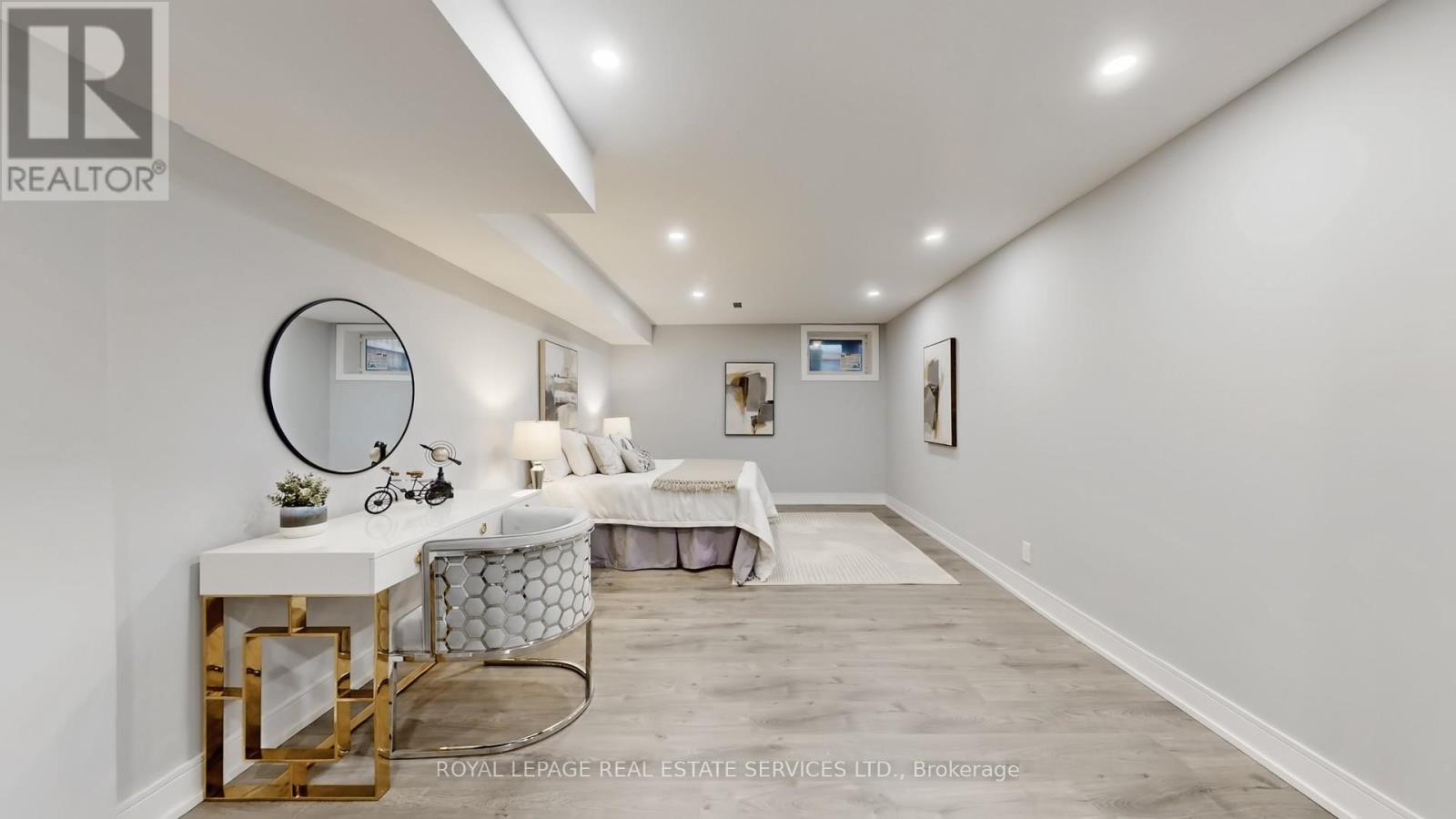 1073 CRAVEN ROAD - 40