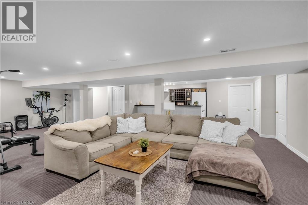 30 FARROW Road - 37