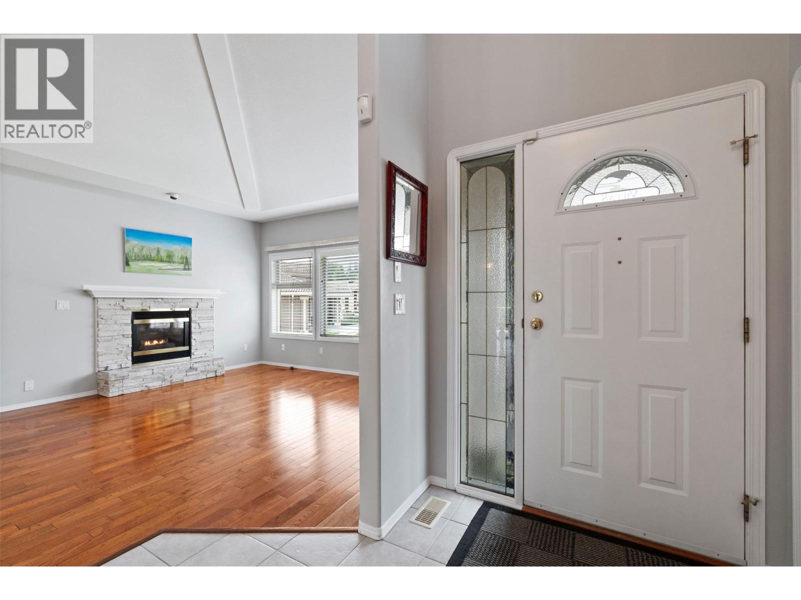 2550 Golf Course Drive Unit# 24, Blind Bay