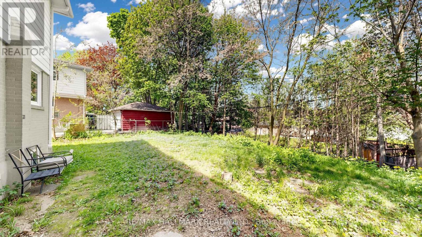 46 COLLINS CRESCENT - 34