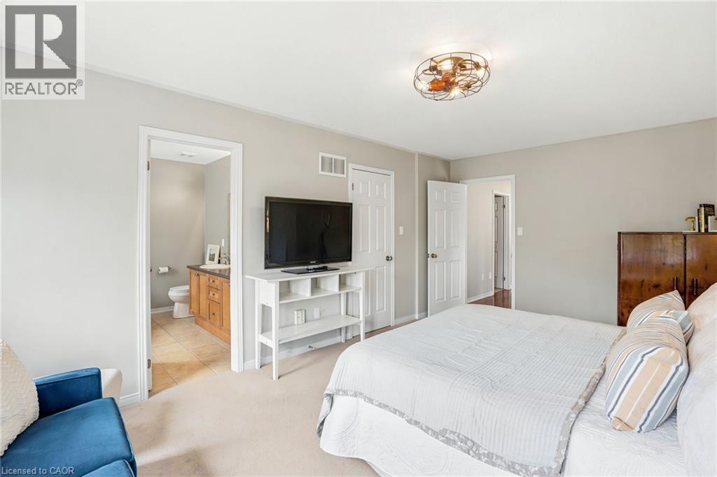 22 CATHEDRAL Street - 26