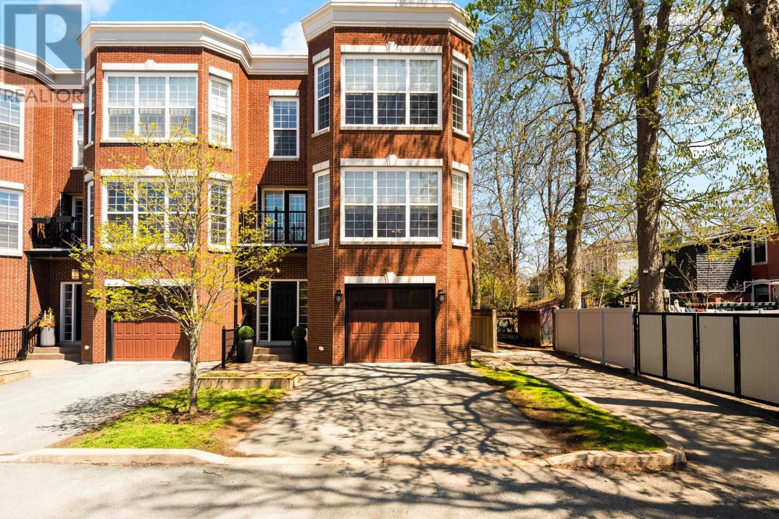 Property photo of 1727 Cadmus Court