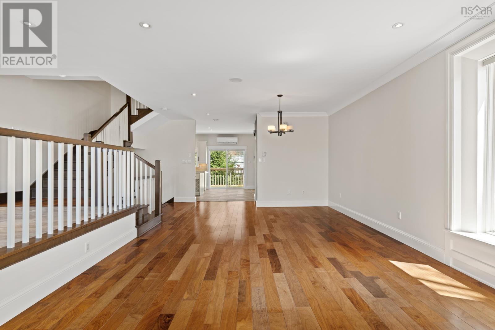 Property 43 of 49 of 1727 Cadmus Court