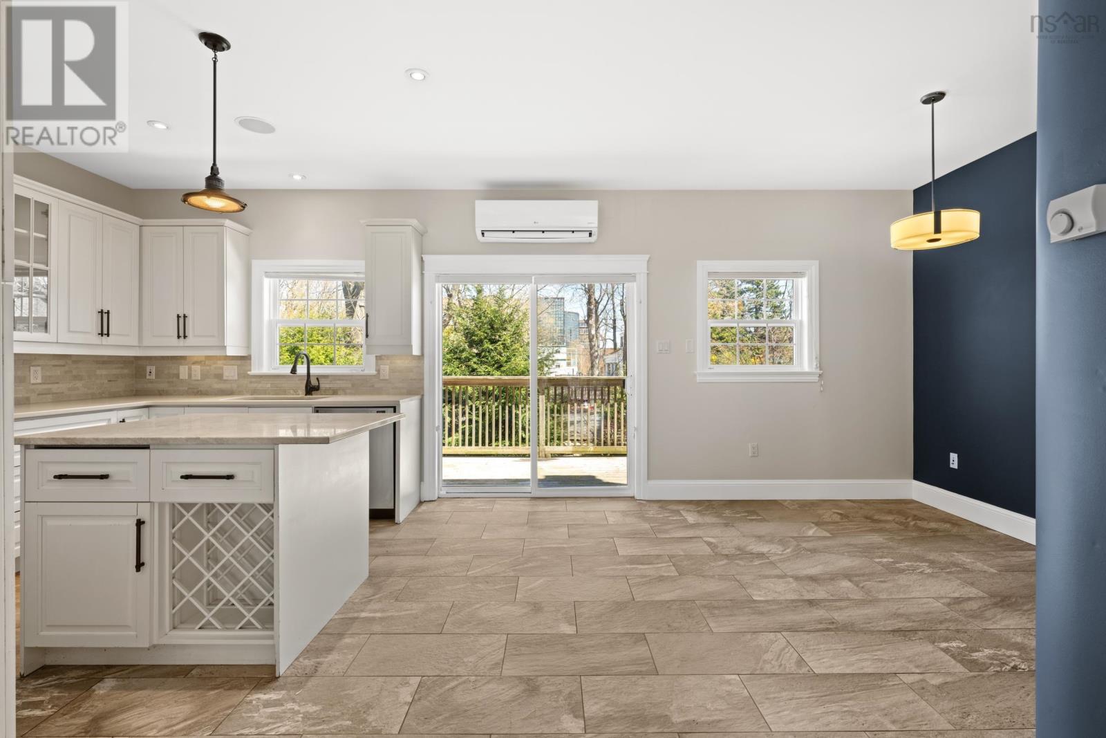 Property 35 of 49 of 1727 Cadmus Court
