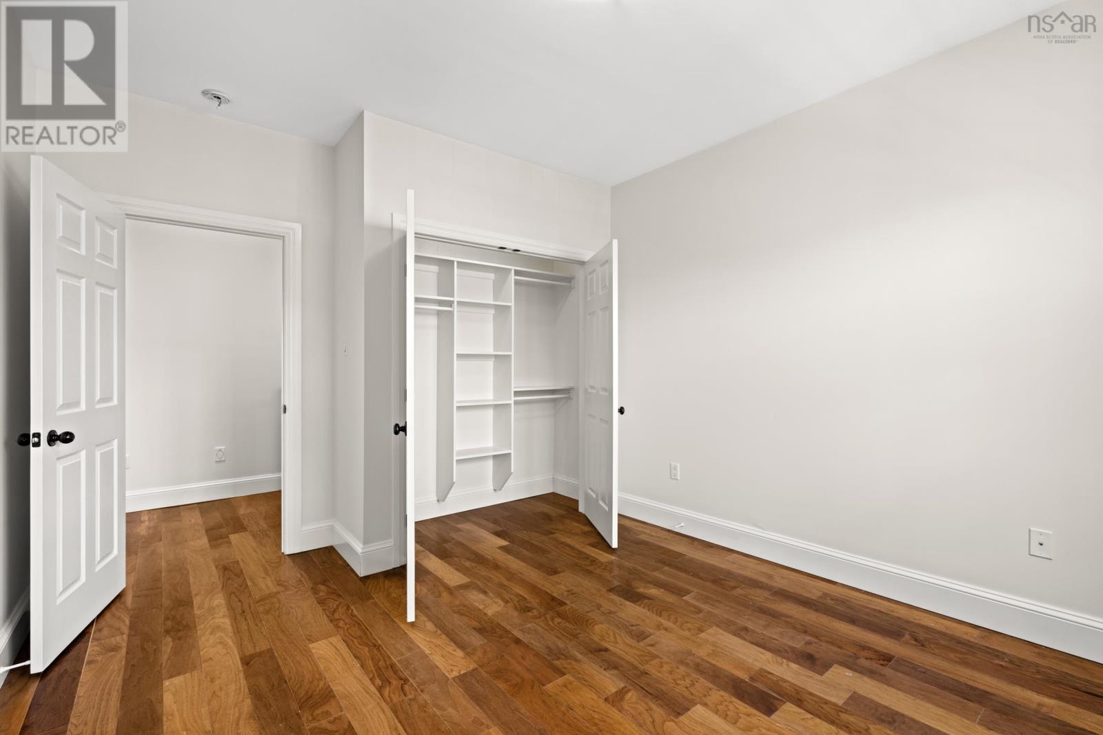 Property 29 of 49 of 1727 Cadmus Court