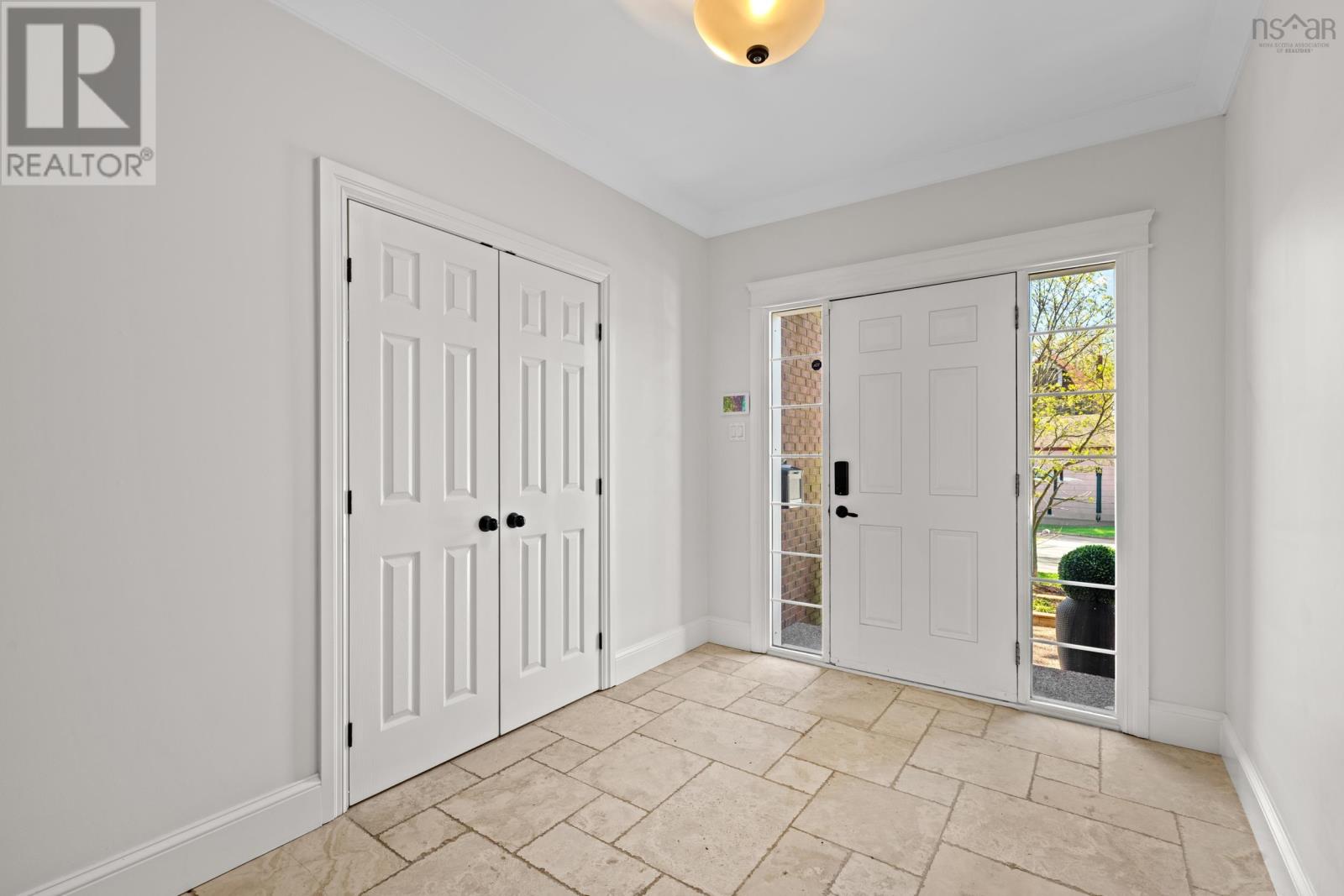 Property 37 of 49 of 1727 Cadmus Court