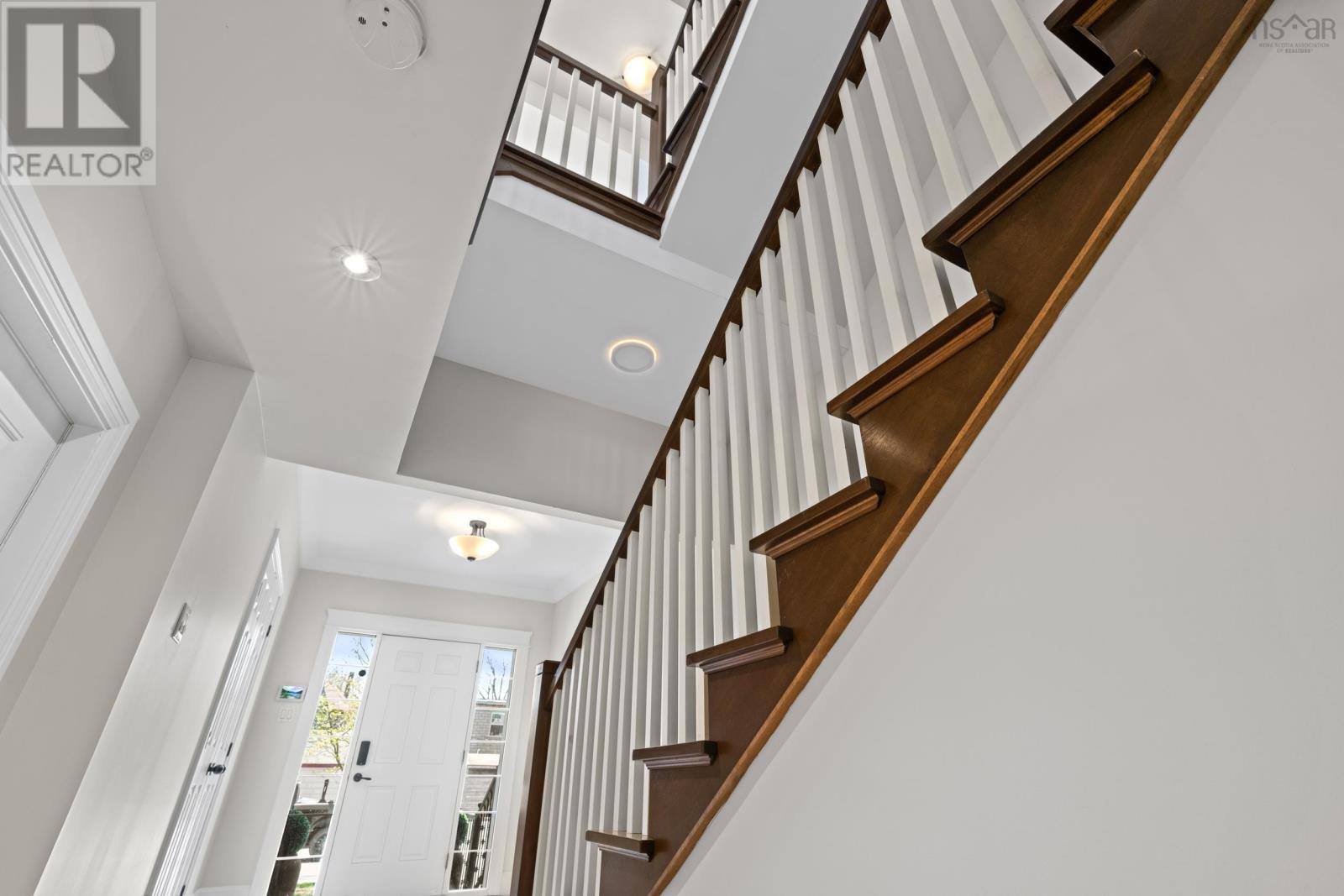 Property 20 of 49 of 1727 Cadmus Court