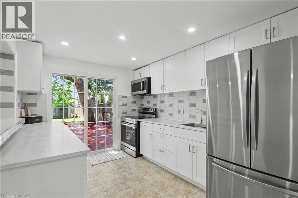 51 CAMROSE Court - 10