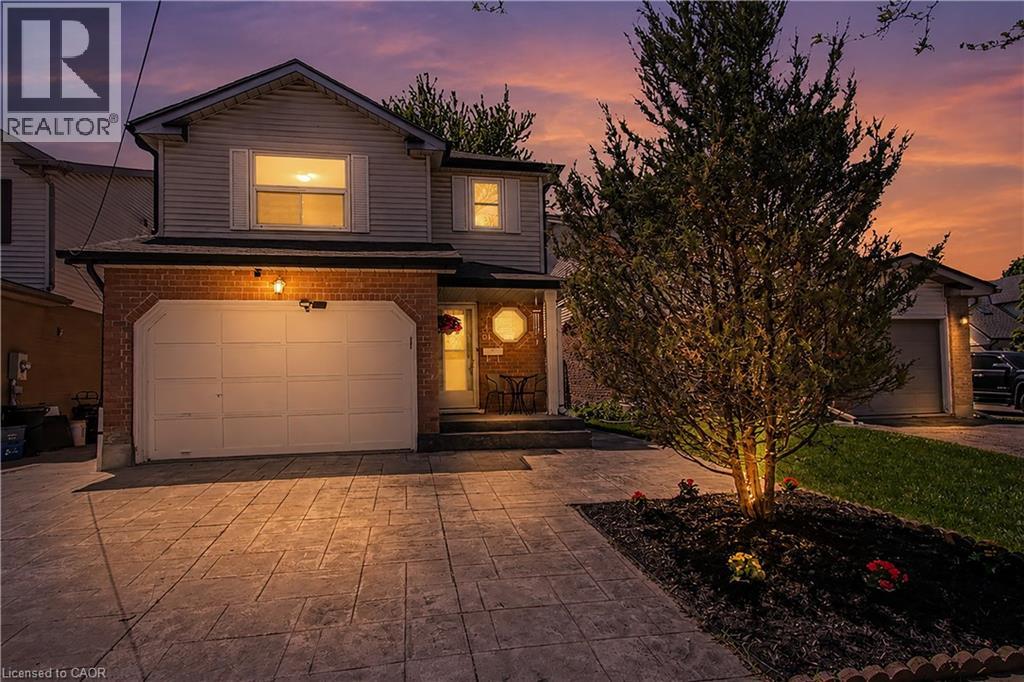 51 CAMROSE Court - Image 2