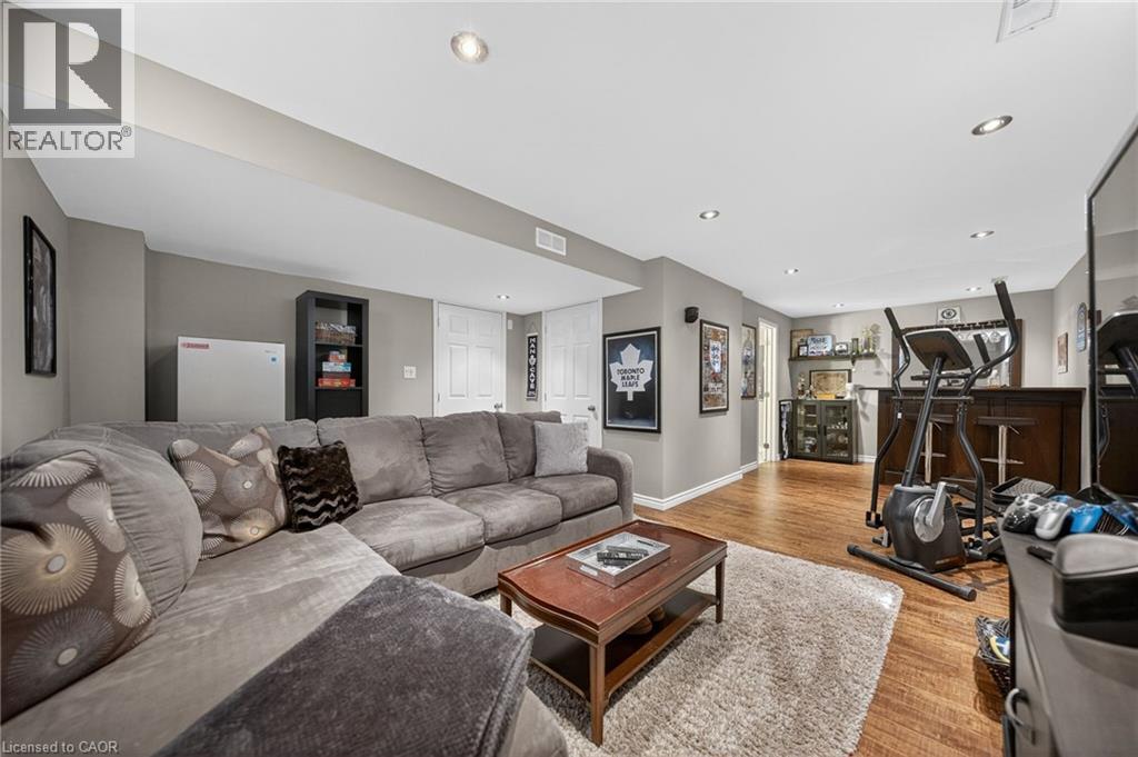 115 ARTHUR FACH Drive - 39