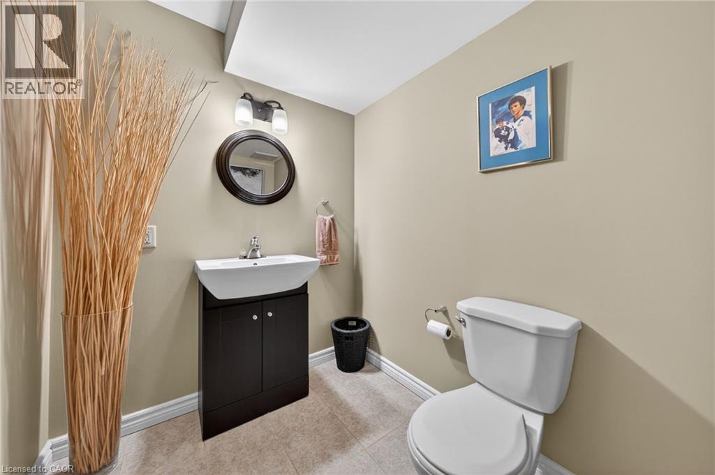 115 ARTHUR FACH Drive - 43