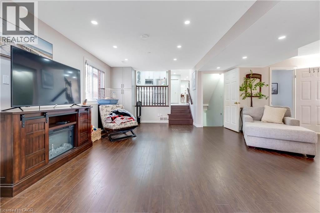 183 BUSH CLOVER Crescent - 7