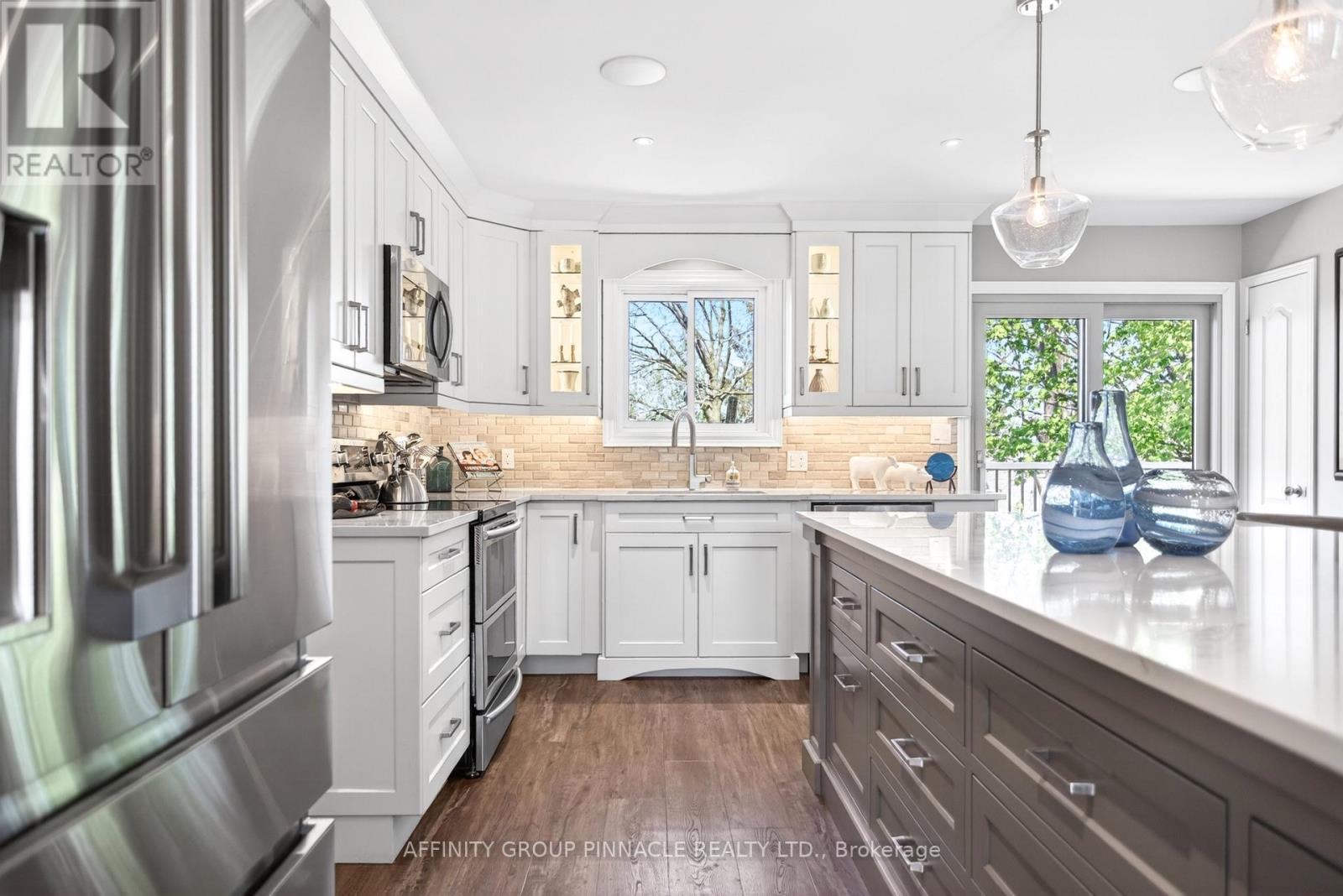 9 O'CONNELL COURT - 11