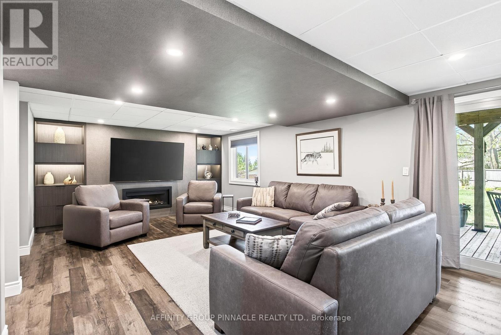 9 O'CONNELL COURT - 31