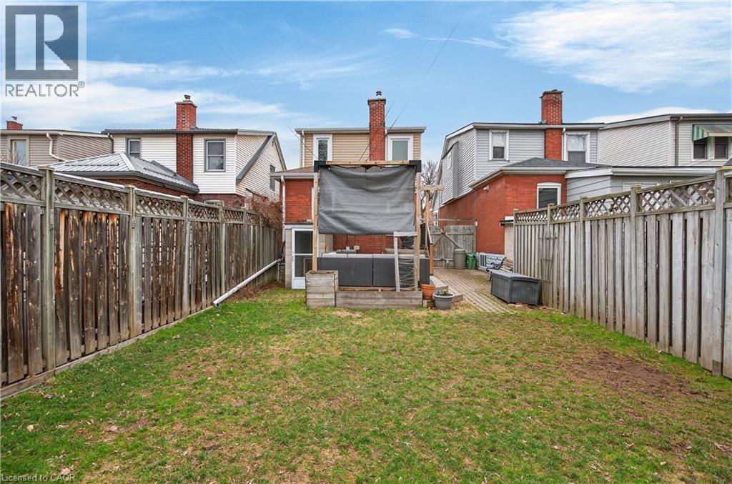 248 LONDON Street S - 44