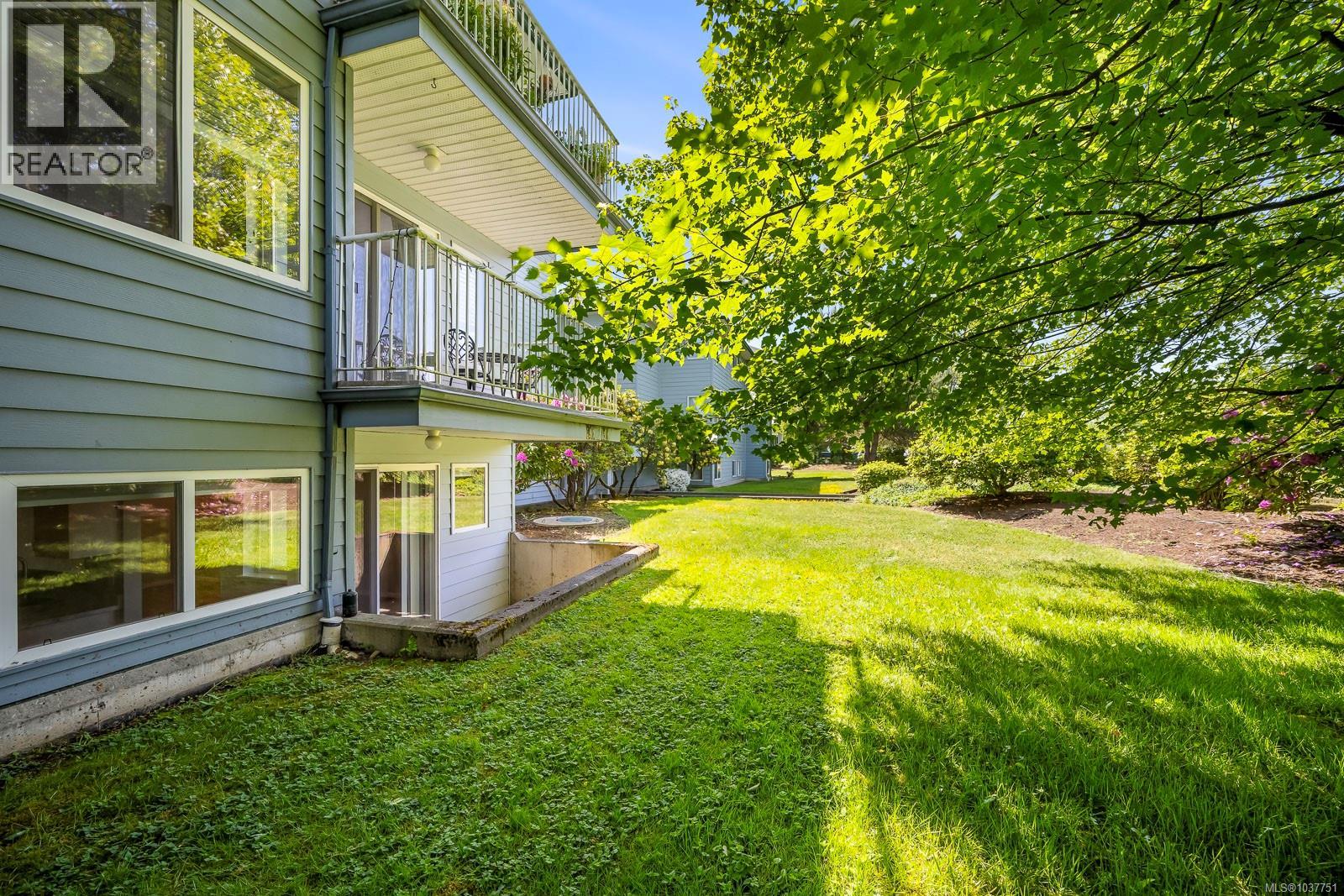 101B 698 Aspen Rd, Comox