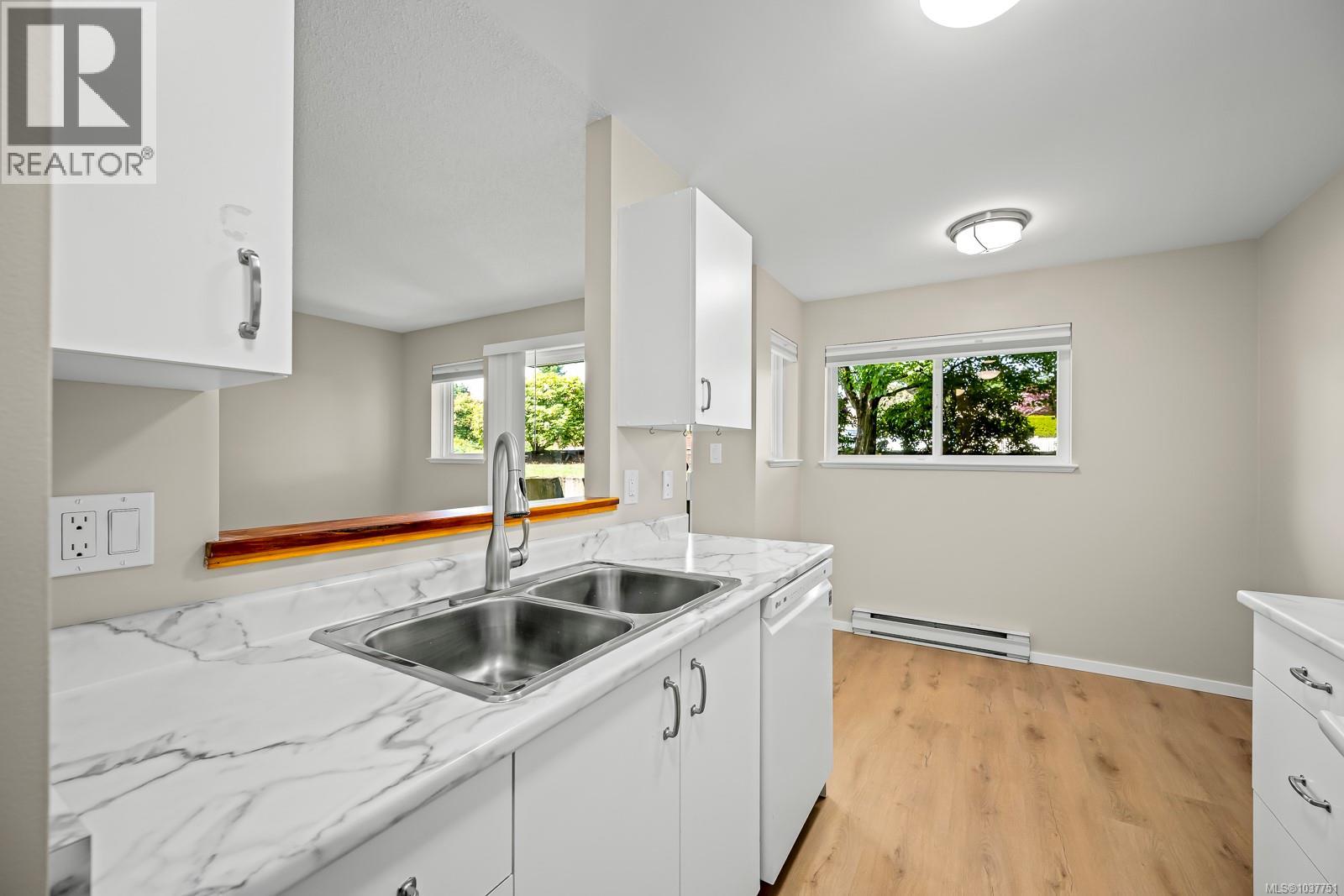 #101B 698 Aspen Rd - 7