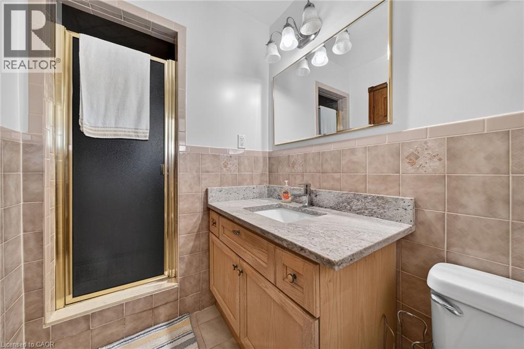 10 SKYE Court - 32