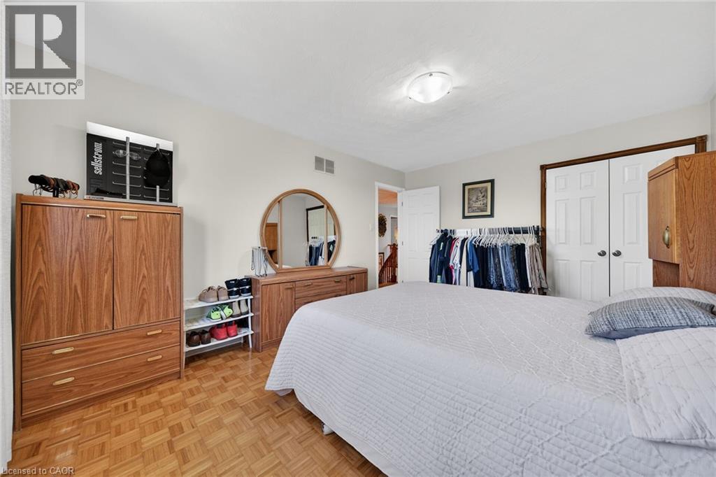 10 SKYE Court - 29