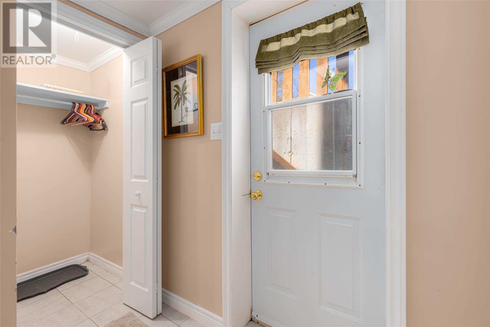 20 CLUNEYS Road - 22