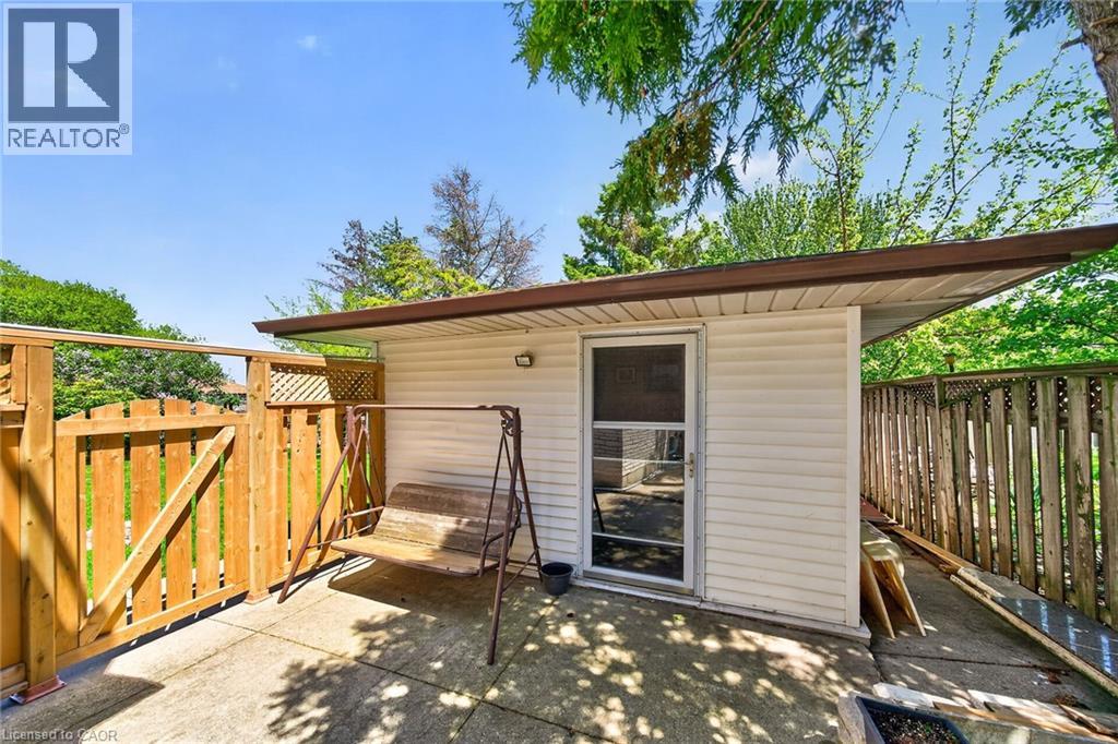 10 SKYE Court, Hamilton, Ontario, L8G4R6 — Photo 13