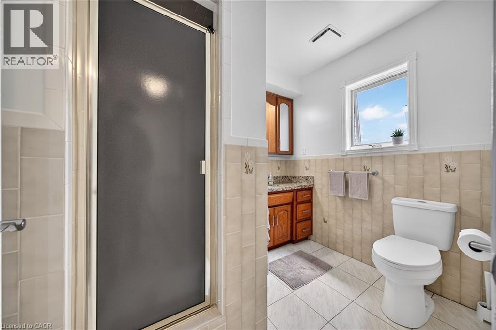 10 SKYE Court, Hamilton, Ontario, L8G4R6 — Photo 9