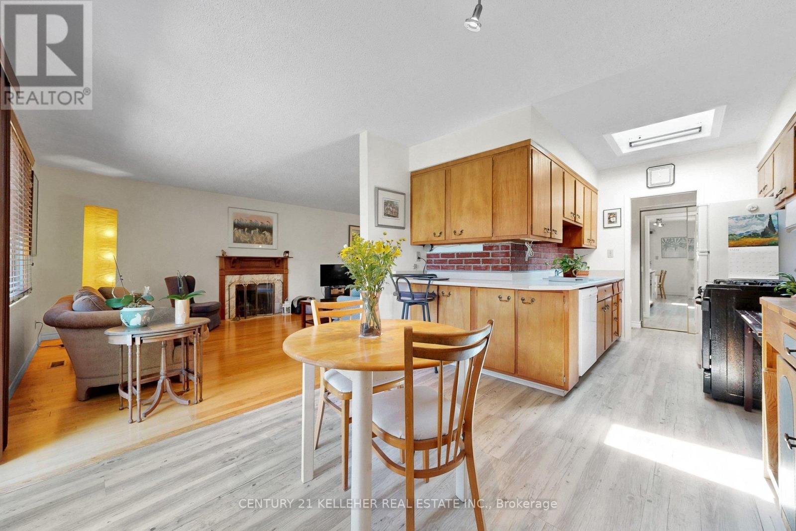 1065 SIERRA BOULEVARD S - 13