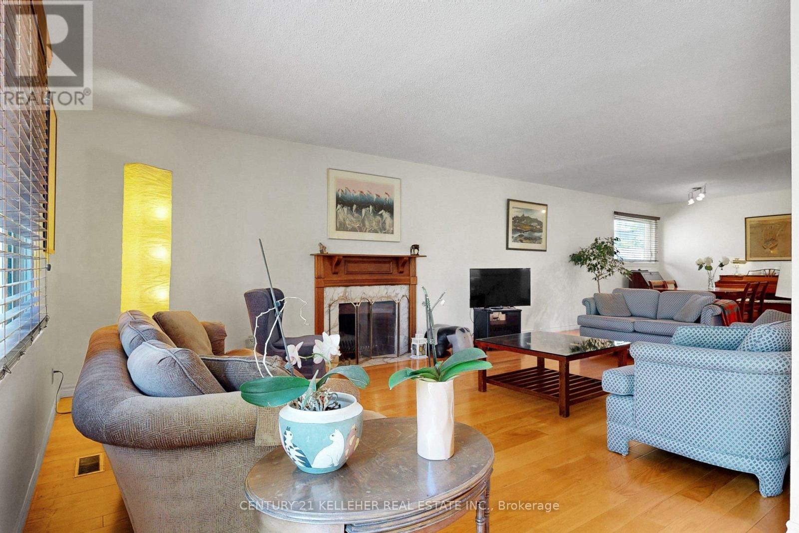 1065 SIERRA BOULEVARD S - 14