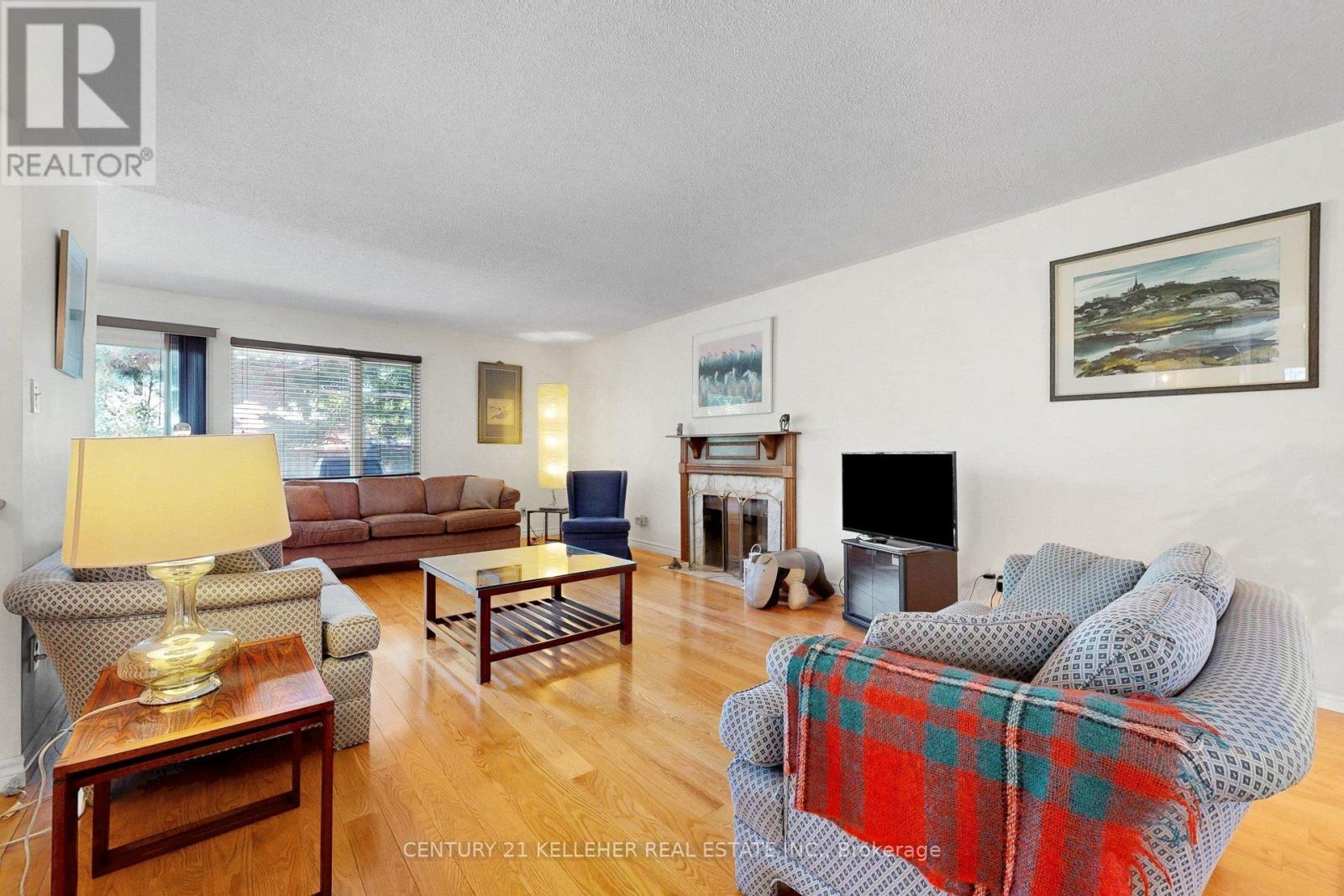 1065 SIERRA BOULEVARD S - 17