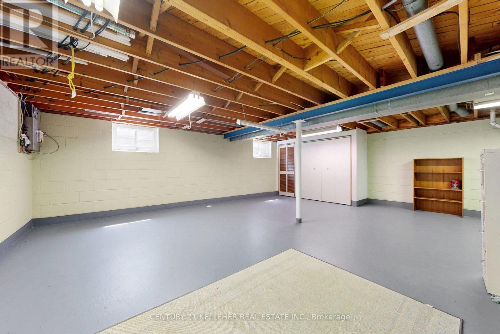 1065 SIERRA BOULEVARD S - 30