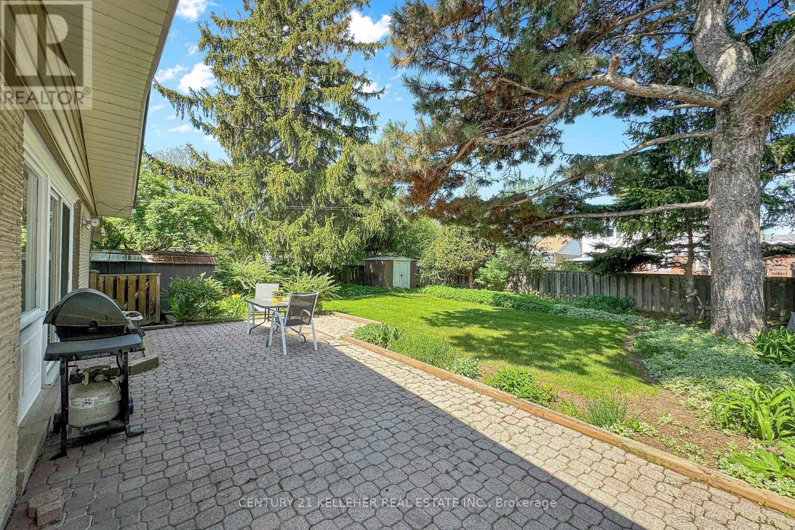 1065 SIERRA BOULEVARD S - 31