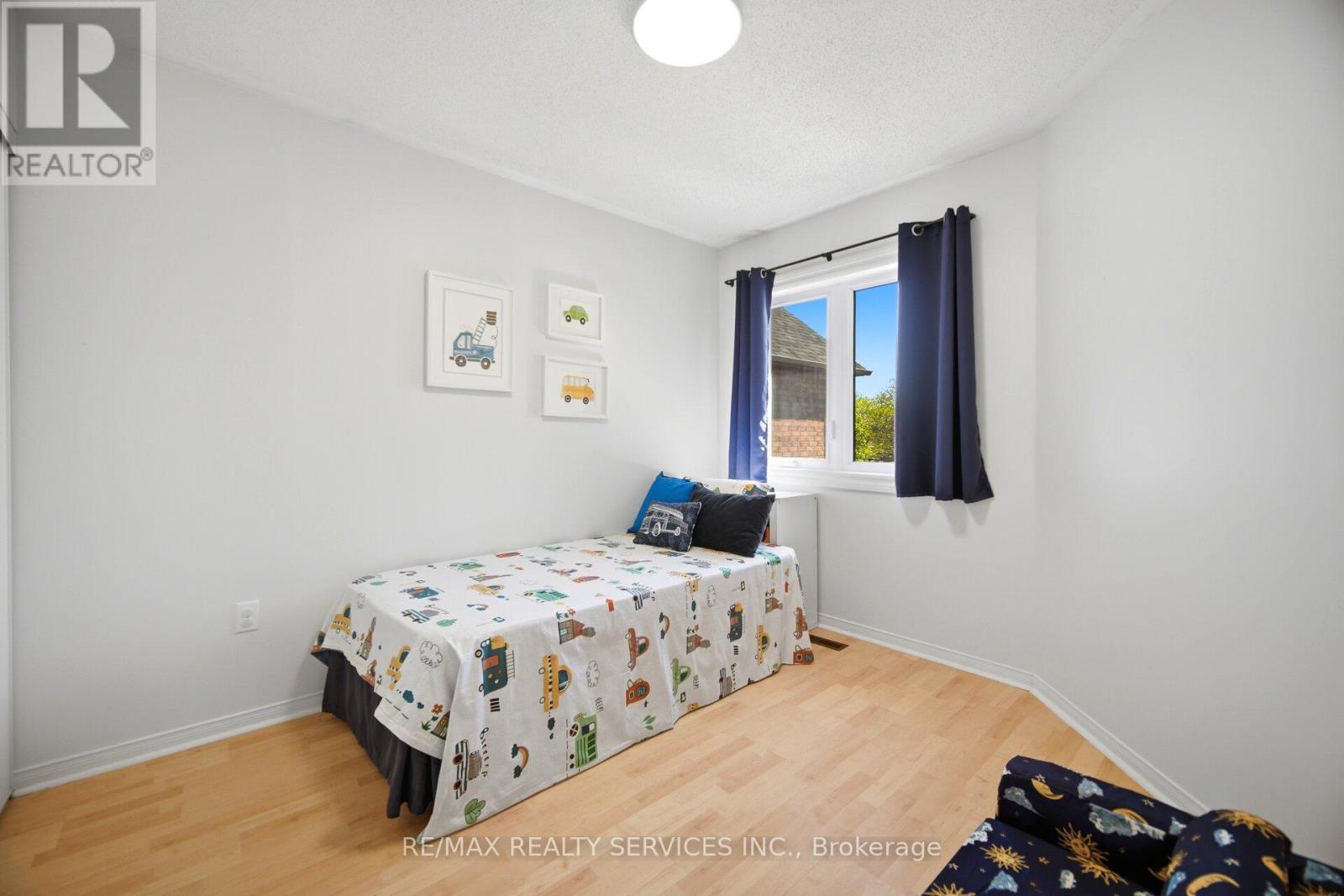 3229 FANLEAF DRIVE - 34