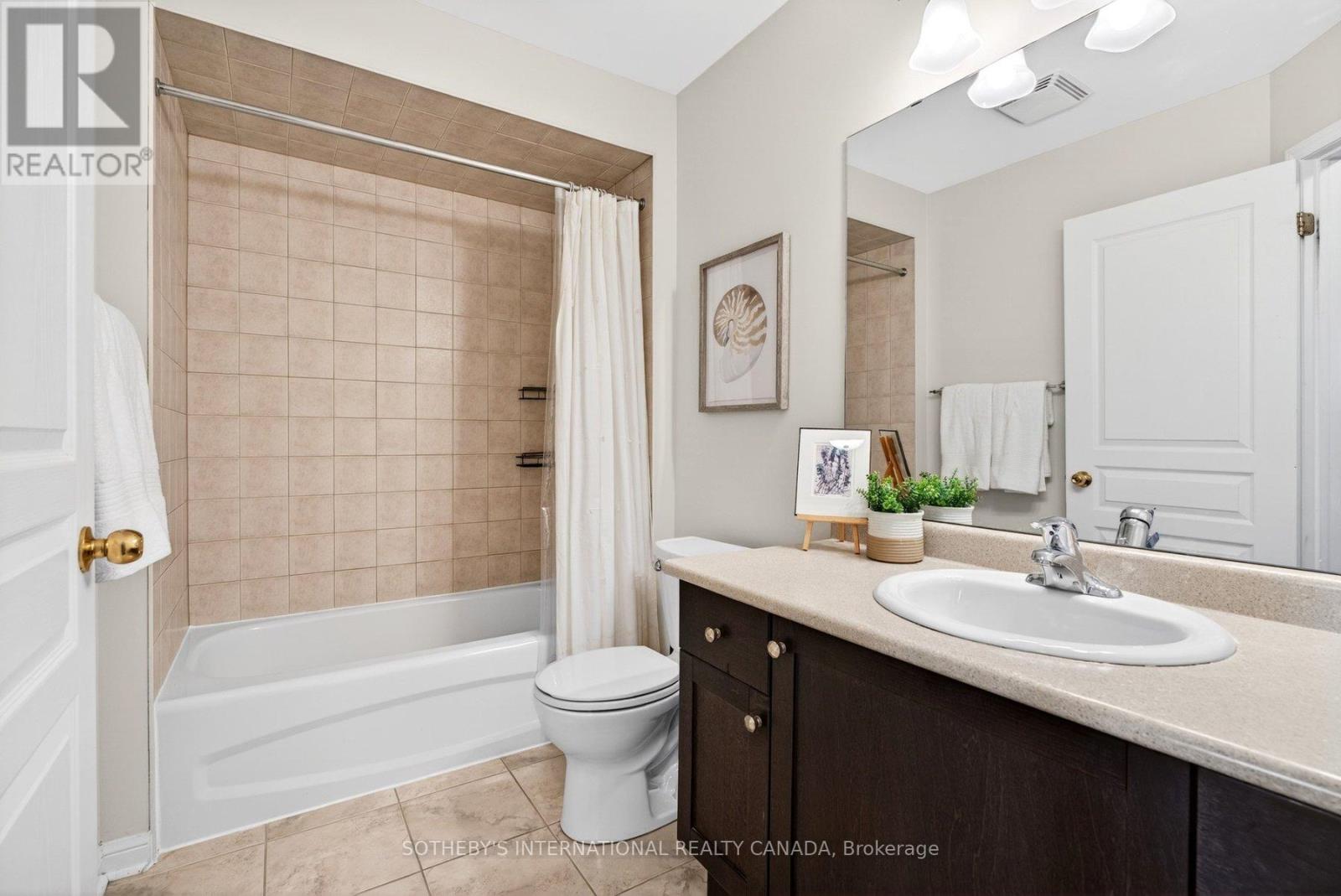 2238 STONE GLEN CRESCENT - 23