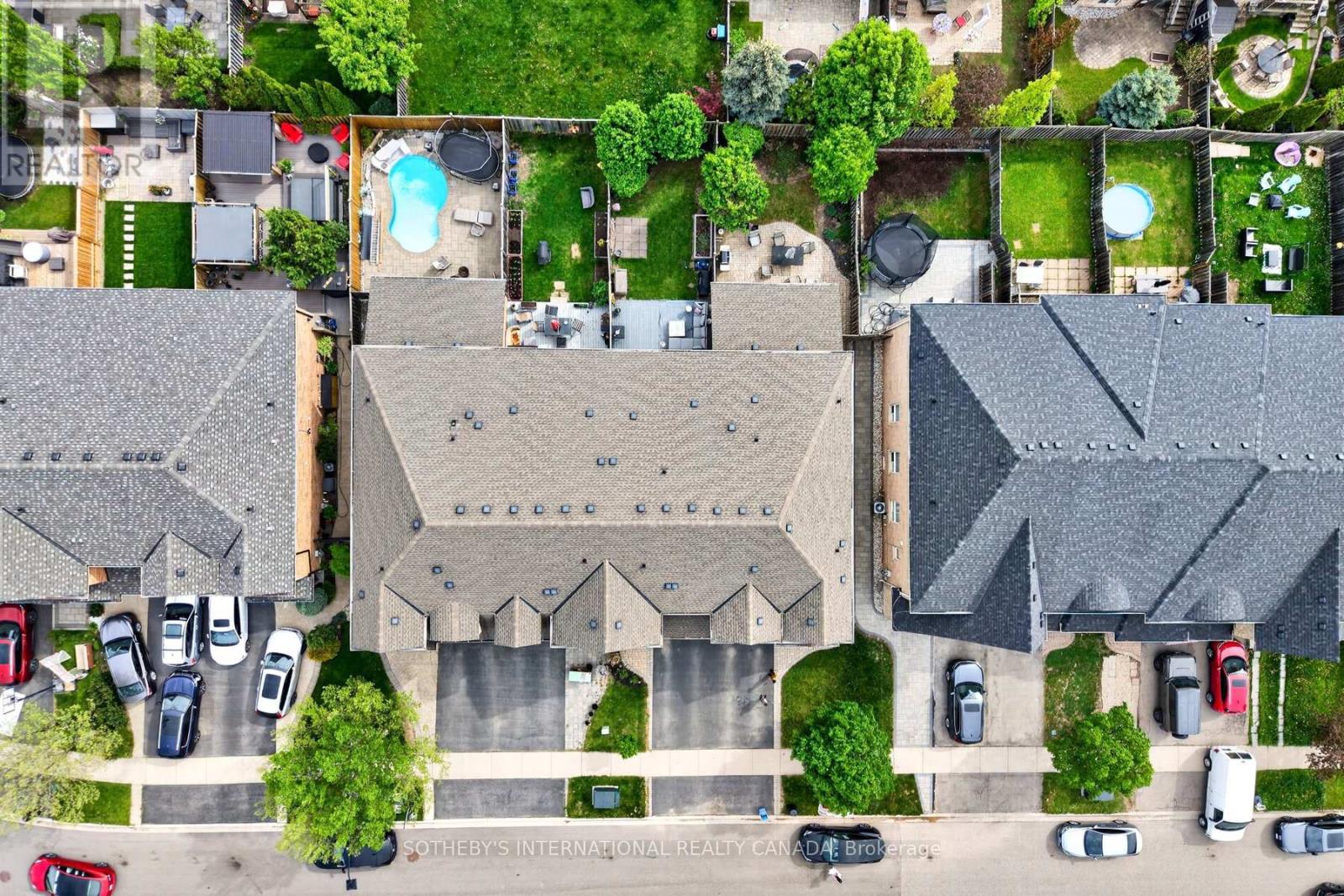 2238 STONE GLEN CRESCENT - 31