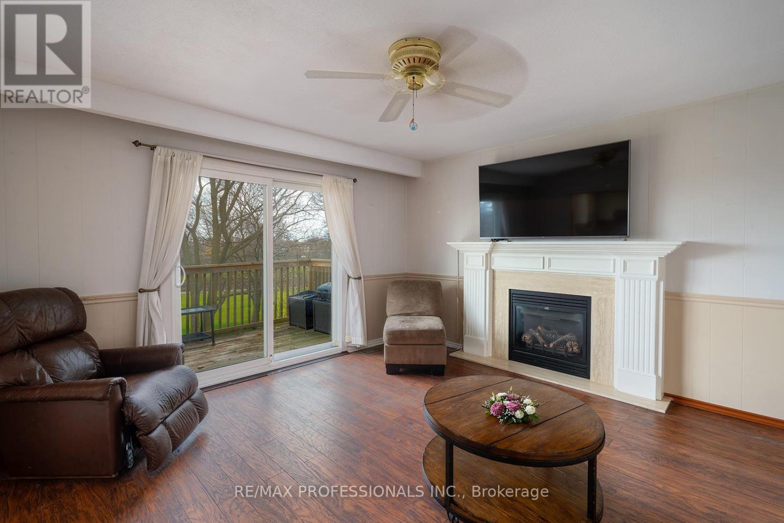315 MARKLAND DRIVE - 17