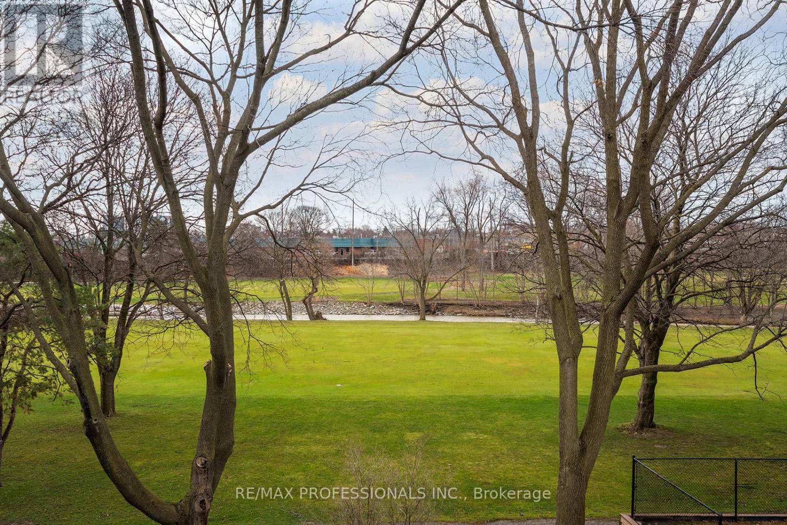 315 MARKLAND DRIVE - 20