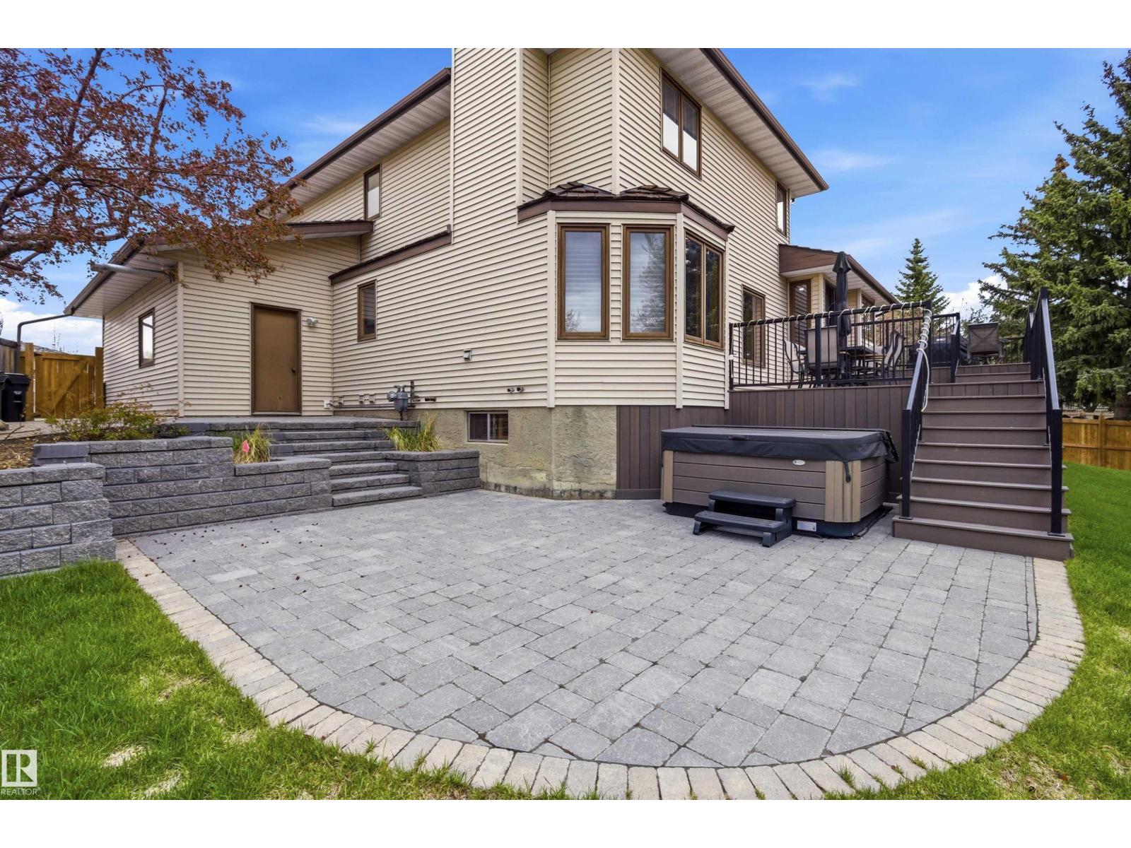 21 NEWPORT DR — photo 50
