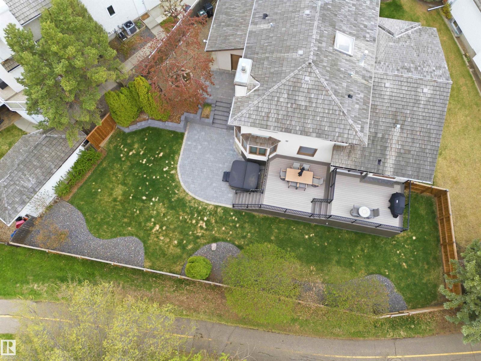 21 NEWPORT DR — photo 56